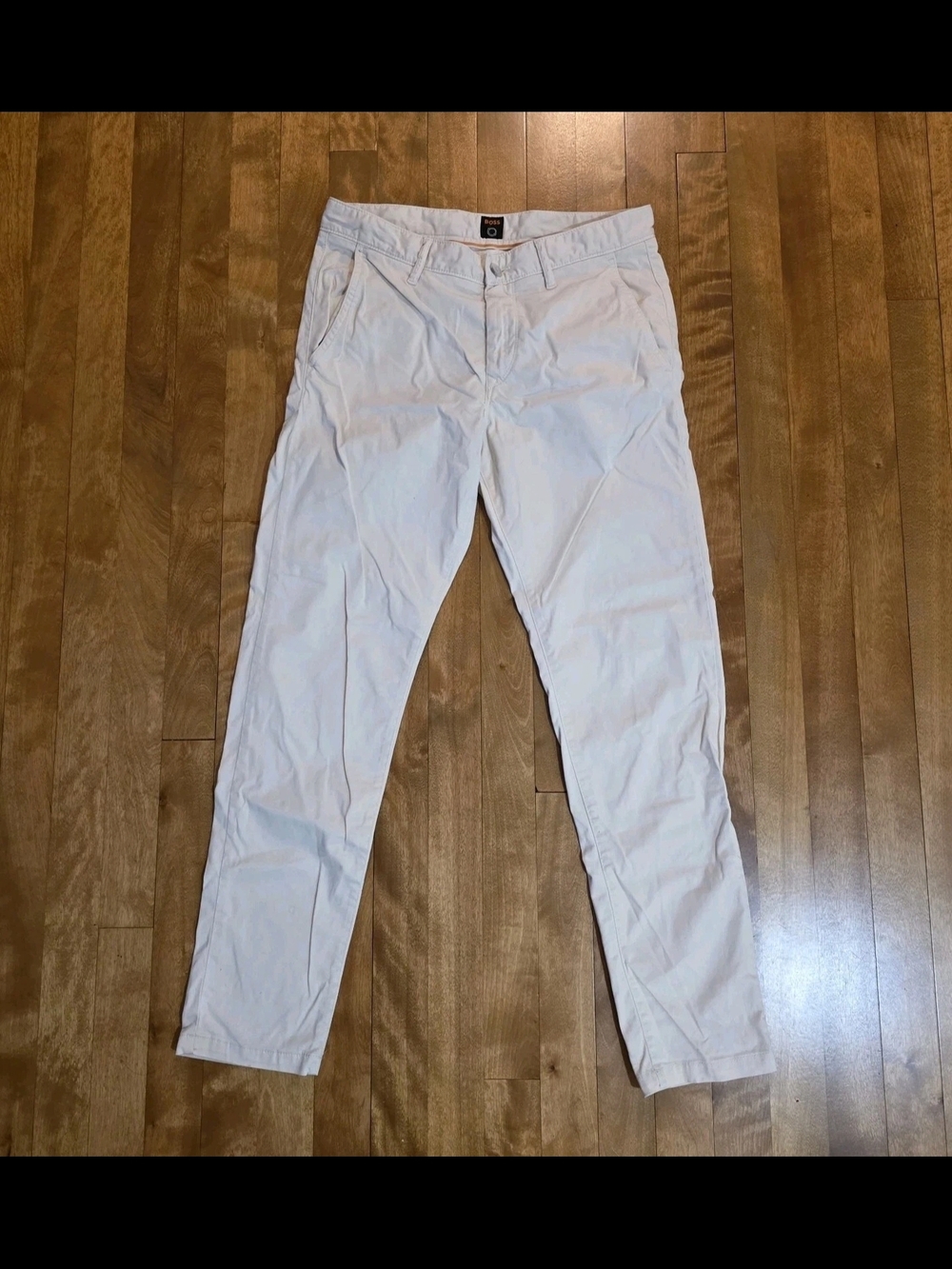 Hugo Boss White Tapered Fit Pants Size 32x32